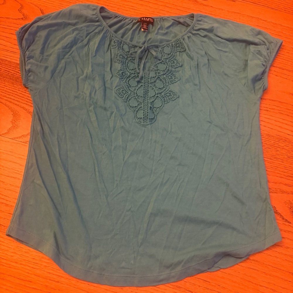 Chaps Top Women's Large Blue 100% Cotton Short Sleeve Pullover Preppy Crochet